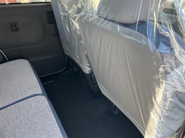 ムーヴキャンバス ストライプスＸ　バックカメラ　両側電動スライドドア　クリアランスソナー　衝突被害軽減システム　オートライト　スマートキー　アイドリングストップ　電動格納ミラー　ＣＶＴ　ＥＳＣ　エアコン　パワーステアリング（41枚目）