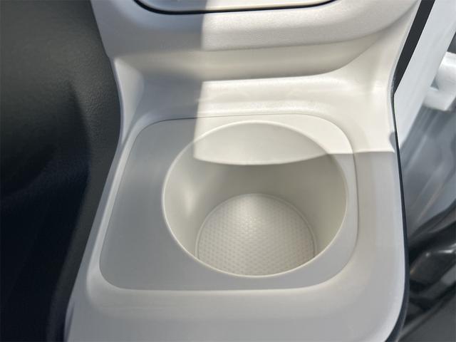 ムーヴキャンバス ストライプスＸ　バックカメラ　両側電動スライドドア　クリアランスソナー　衝突被害軽減システム　オートライト　スマートキー　アイドリングストップ　電動格納ミラー　ＣＶＴ　ＥＳＣ　エアコン　パワーステアリング（48枚目）