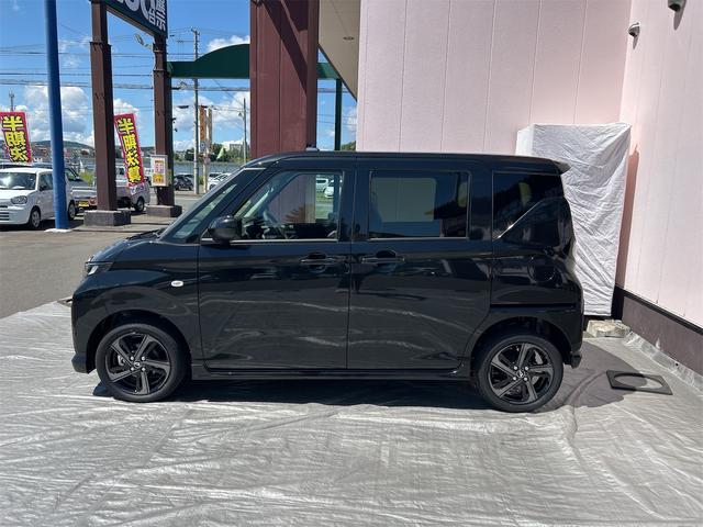 ムーヴ ＲＳ　４ＷＤ　バックカメラ　両側電動スライドドア　クリアランスソナー　オートクルーズコントロール　衝突被害軽減システム　オートライト　スマートキー　アイドリングストップ　電動格納ミラー　シートヒーター（17枚目）