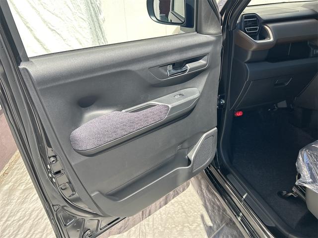 ムーヴ ＲＳ　４ＷＤ　バックカメラ　両側電動スライドドア　クリアランスソナー　オートクルーズコントロール　衝突被害軽減システム　オートライト　スマートキー　アイドリングストップ　電動格納ミラー　シートヒーター（32枚目）