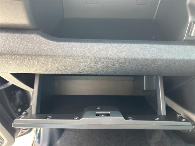 ムーヴ ＲＳ　４ＷＤ　バックカメラ　両側電動スライドドア　クリアランスソナー　オートクルーズコントロール　衝突被害軽減システム　オートライト　スマートキー　アイドリングストップ　電動格納ミラー　シートヒーター（40枚目）