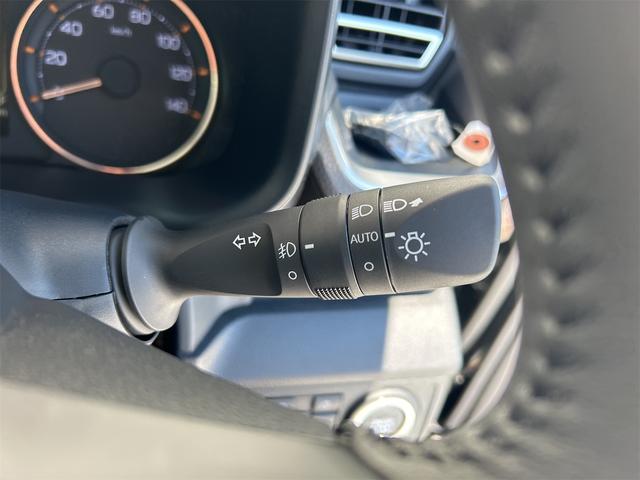 ムーヴ ＲＳ　４ＷＤ　バックカメラ　両側電動スライドドア　クリアランスソナー　オートクルーズコントロール　衝突被害軽減システム　オートライト　スマートキー　アイドリングストップ　電動格納ミラー　シートヒーター（51枚目）