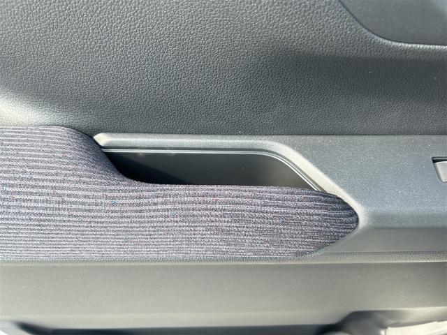 ムーヴ ＲＳ　４ＷＤ　バックカメラ　両側電動スライドドア　クリアランスソナー　オートクルーズコントロール　衝突被害軽減システム　オートライト　スマートキー　アイドリングストップ　電動格納ミラー　シートヒーター（36枚目）