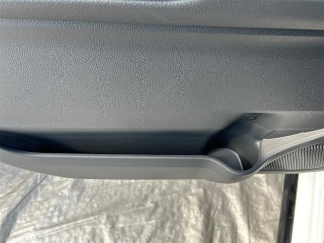 ムーヴ ＲＳ　４ＷＤ　バックカメラ　両側電動スライドドア　クリアランスソナー　オートクルーズコントロール　衝突被害軽減システム　オートライト　スマートキー　アイドリングストップ　電動格納ミラー　シートヒーター（37枚目）