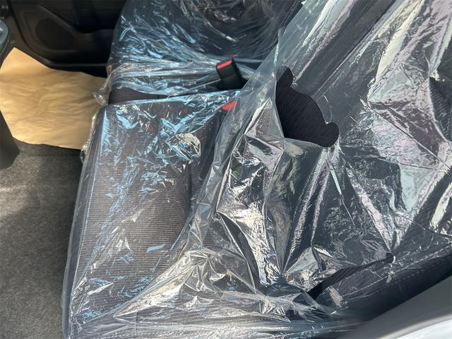 ムーヴ ＲＳ　４ＷＤ　バックカメラ　両側電動スライドドア　クリアランスソナー　オートクルーズコントロール　衝突被害軽減システム　オートライト　スマートキー　アイドリングストップ　電動格納ミラー　シートヒーター（40枚目）