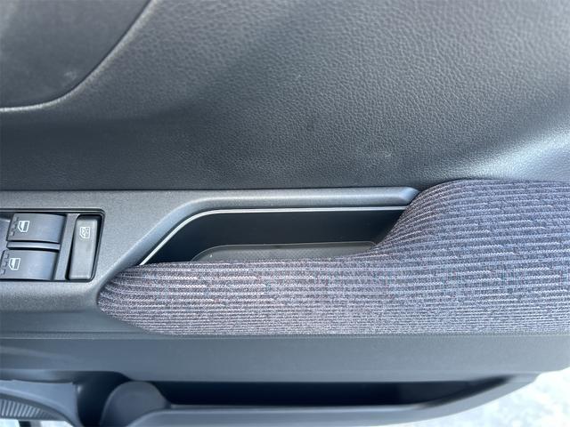 ムーヴ ＲＳ　４ＷＤ　バックカメラ　両側電動スライドドア　クリアランスソナー　オートクルーズコントロール　衝突被害軽減システム　オートライト　スマートキー　アイドリングストップ　電動格納ミラー　シートヒーター（46枚目）