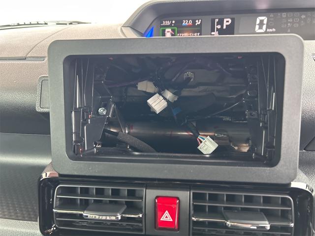 タント カスタムＸ　４ＷＤ　バックカメラ　両側電動スライドドア　クリアランスソナー　衝突被害軽減システム　オートライト　ＬＥＤヘッドランプ　スマートキー　アイドリングストップ　電動格納ミラー　シートヒーター　ベンチシート（7枚目）