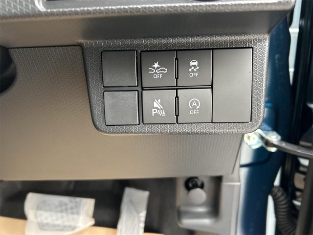 タント カスタムＸ　４ＷＤ　バックカメラ　両側電動スライドドア　クリアランスソナー　衝突被害軽減システム　オートライト　ＬＥＤヘッドランプ　スマートキー　アイドリングストップ　電動格納ミラー　シートヒーター　ベンチシート（13枚目）