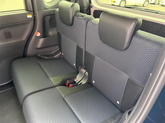 タント カスタムＸ　４ＷＤ　バックカメラ　両側電動スライドドア　クリアランスソナー　衝突被害軽減システム　オートライト　ＬＥＤヘッドランプ　スマートキー　アイドリングストップ　電動格納ミラー　シートヒーター　ベンチシート（31枚目）