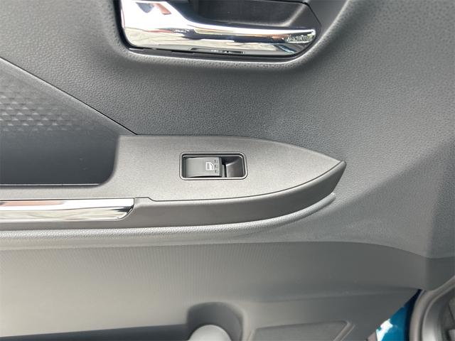 タント カスタムＸ　４ＷＤ　バックカメラ　両側電動スライドドア　クリアランスソナー　衝突被害軽減システム　オートライト　ＬＥＤヘッドランプ　スマートキー　アイドリングストップ　電動格納ミラー　シートヒーター　ベンチシート（36枚目）