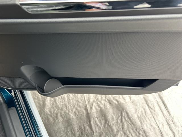 タント カスタムＸ　４ＷＤ　バックカメラ　両側電動スライドドア　クリアランスソナー　衝突被害軽減システム　オートライト　ＬＥＤヘッドランプ　スマートキー　アイドリングストップ　電動格納ミラー　シートヒーター　ベンチシート（49枚目）