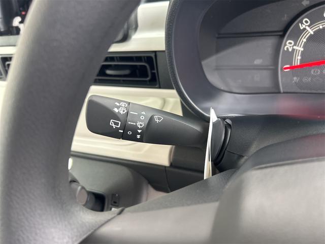 ムーヴキャンバス ストライプスＸ　４ＷＤ　バックカメラ　両側電動スライドドア　クリアランスソナー　衝突被害軽減システム　オートライト　スマートキー　アイドリングストップ　電動格納ミラー　ベンチシート　ＣＶＴ　盗難防止システム　ＡＢＳ（10枚目）