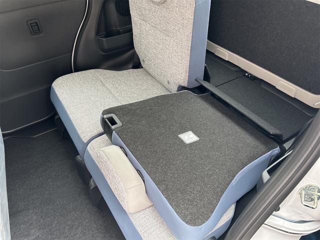 ムーヴキャンバス ストライプスＸ　４ＷＤ　バックカメラ　両側電動スライドドア　クリアランスソナー　衝突被害軽減システム　オートライト　スマートキー　アイドリングストップ　電動格納ミラー　ベンチシート　ＣＶＴ　盗難防止システム　ＡＢＳ（28枚目）