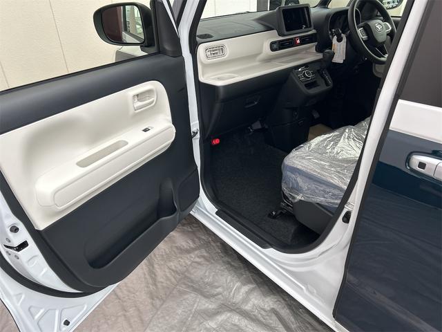 ムーヴキャンバス ストライプスＸ　４ＷＤ　バックカメラ　両側電動スライドドア　クリアランスソナー　衝突被害軽減システム　オートライト　スマートキー　アイドリングストップ　電動格納ミラー　ベンチシート　ＣＶＴ　盗難防止システム　ＡＢＳ（31枚目）