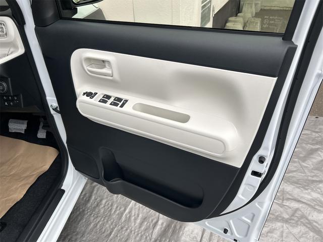 ムーヴキャンバス ストライプスＸ　４ＷＤ　バックカメラ　両側電動スライドドア　クリアランスソナー　衝突被害軽減システム　オートライト　スマートキー　アイドリングストップ　電動格納ミラー　ベンチシート　ＣＶＴ　盗難防止システム　ＡＢＳ（43枚目）