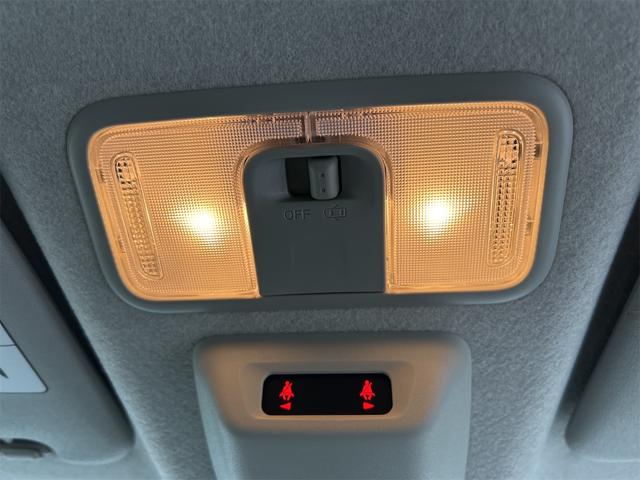 ムーヴキャンバス ストライプスＸ　４ＷＤ　バックカメラ　両側電動スライドドア　クリアランスソナー　衝突被害軽減システム　オートライト　スマートキー　アイドリングストップ　電動格納ミラー　ベンチシート　ＣＶＴ　盗難防止システム　ＡＢＳ（52枚目）