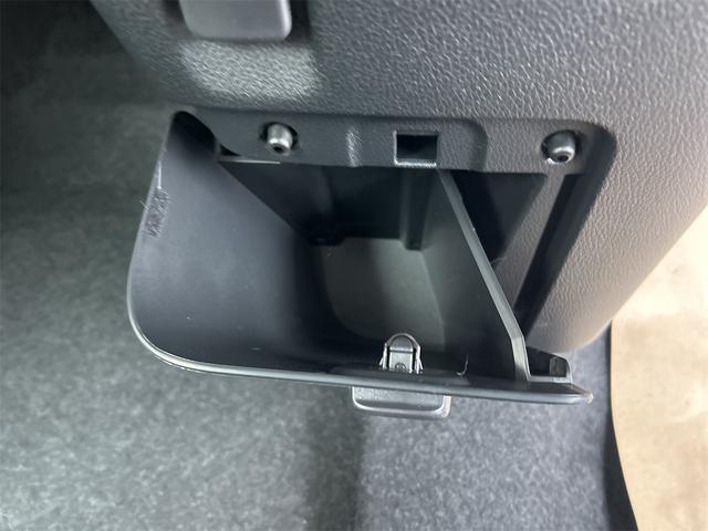 ムーヴキャンバス ストライプスＸ　４ＷＤ　バックカメラ　両側電動スライドドア　クリアランスソナー　衝突被害軽減システム　オートライト　スマートキー　アイドリングストップ　電動格納ミラー　ベンチシート　ＣＶＴ　盗難防止システム　ＡＢＳ（55枚目）