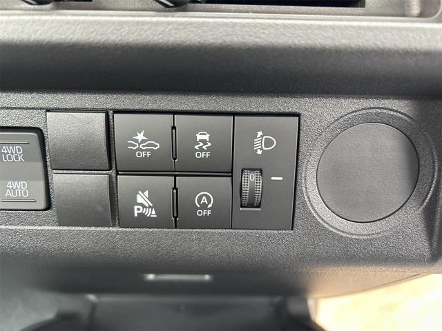 ハイゼットトラック ハイルーフ　４ＷＤ　ＣＶＴ　衝突被害軽減システム　クリアランスソナー　アイドリングストップ　オートライト　ＥＳＣ　エアコン　パワーステアリング（12枚目）