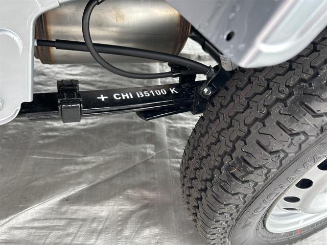 ハイゼットトラック ハイルーフ　４ＷＤ　ＣＶＴ　衝突被害軽減システム　クリアランスソナー　アイドリングストップ　オートライト　ＥＳＣ　エアコン　パワーステアリング（27枚目）