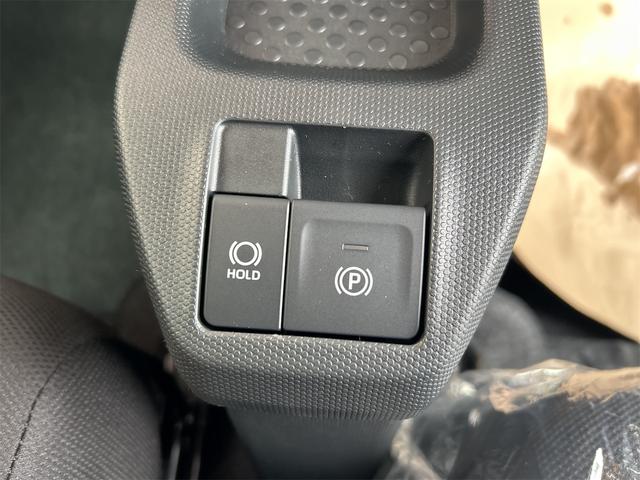 タフト Ｘ　４ＷＤ　バックカメラ　クリアランスソナー　レーンアシスト　衝突被害軽減システム　オートライト　ＬＥＤヘッドランプ　スマートキー　アイドリングストップ　電動格納ミラー　サンルーフ　ＣＶＴ（9枚目）