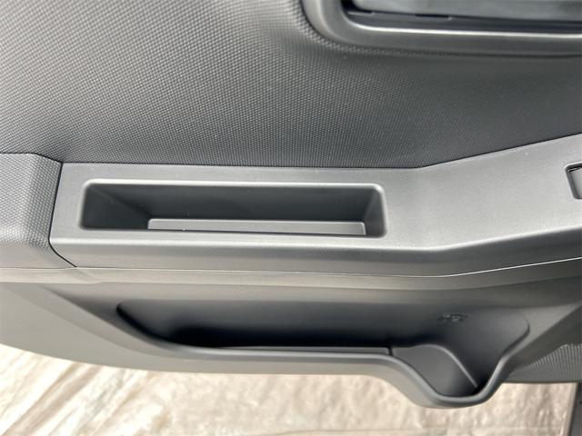 タフト Ｘ　４ＷＤ　バックカメラ　クリアランスソナー　レーンアシスト　衝突被害軽減システム　オートライト　ＬＥＤヘッドランプ　スマートキー　アイドリングストップ　電動格納ミラー　サンルーフ　ＣＶＴ（39枚目）