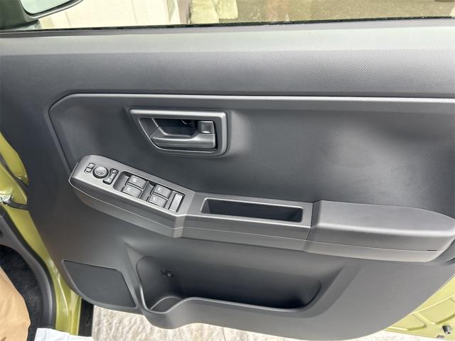 タフト Ｘ　４ＷＤ　バックカメラ　クリアランスソナー　レーンアシスト　衝突被害軽減システム　オートライト　ＬＥＤヘッドランプ　スマートキー　アイドリングストップ　電動格納ミラー　サンルーフ　ＣＶＴ（51枚目）