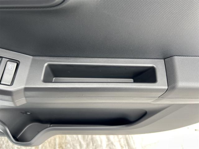 タフト Ｘ　４ＷＤ　バックカメラ　クリアランスソナー　レーンアシスト　衝突被害軽減システム　オートライト　ＬＥＤヘッドランプ　スマートキー　アイドリングストップ　電動格納ミラー　サンルーフ　ＣＶＴ（53枚目）