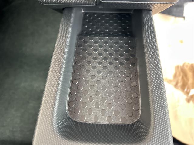 タフト Ｘ　４ＷＤ　バックカメラ　クリアランスソナー　レーンアシスト　衝突被害軽減システム　オートライト　ＬＥＤヘッドランプ　スマートキー　アイドリングストップ　電動格納ミラー　サンルーフ　ＣＶＴ（62枚目）