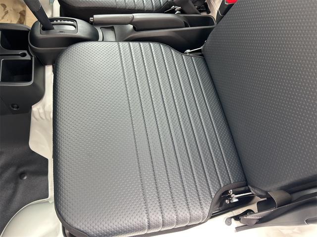 ハイゼットトラック ハイルーフ　４ＷＤ　ＣＶＴ　衝突被害軽減システム　クリアランスソナー　アイドリングストップ　オートライト　ＥＳＣ　エアコン　パワーステアリング（24枚目）