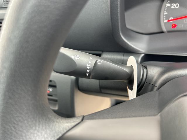 ハイゼットトラック ハイルーフ　４ＷＤ　ＣＶＴ　衝突被害軽減システム　クリアランスソナー　アイドリングストップ　オートライト　ＥＳＣ　エアコン　パワーステアリング（44枚目）