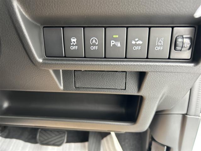 クロスビー ハイブリッドMV 4WD クリアランスソナー オートクルーズコントロール レーンアシスト 衝突被害軽減システム オートライト アルミホイール スマートキー アイドリングストップ 電動格納ミラー シートヒーター AT(8枚目)