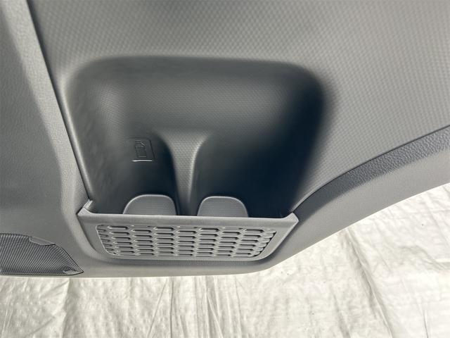 クロスビー ハイブリッドMV 4WD クリアランスソナー オートクルーズコントロール レーンアシスト 衝突被害軽減システム オートライト アルミホイール スマートキー アイドリングストップ 電動格納ミラー シートヒーター AT(50枚目)