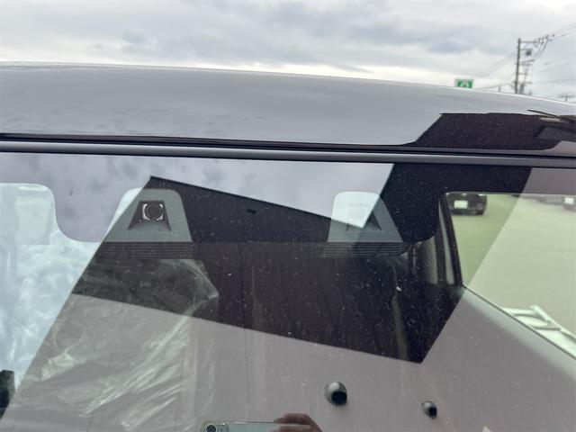 クロスビー ハイブリッドMV 4WD クリアランスソナー オートクルーズコントロール レーンアシスト 衝突被害軽減システム オートライト アルミホイール スマートキー アイドリングストップ 電動格納ミラー シートヒーター AT(64枚目)