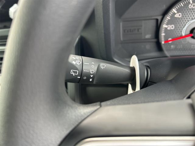 タフト Ｘ　４ＷＤ　バックカメラ　クリアランスソナー　衝突被害軽減システム　オートライト　ＬＥＤヘッドランプ　スマートキー　アイドリングストップ　電動格納ミラー　サンルーフ　ＣＶＴ　盗難防止システム　ＡＢＳ（13枚目）