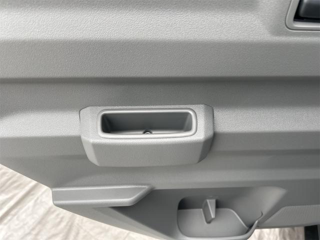 タフト Ｘ　４ＷＤ　バックカメラ　クリアランスソナー　衝突被害軽減システム　オートライト　ＬＥＤヘッドランプ　スマートキー　アイドリングストップ　電動格納ミラー　サンルーフ　ＣＶＴ　盗難防止システム　ＡＢＳ（34枚目）