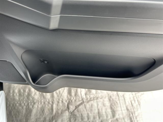 タフト Ｘ　４ＷＤ　バックカメラ　クリアランスソナー　衝突被害軽減システム　オートライト　ＬＥＤヘッドランプ　スマートキー　アイドリングストップ　電動格納ミラー　サンルーフ　ＣＶＴ　盗難防止システム　ＡＢＳ（54枚目）