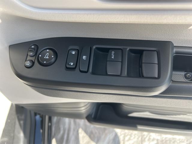 Ｎ－ＢＯＸ ベースグレード　４ＷＤ　バックカメラ　両側スライド・片側電動　クリアランスソナー　オートクルーズコントロール　レーンアシスト　衝突被害軽減システム　オートライト　ＬＥＤヘッドランプ　スマートキー　アイドリングストップ（14枚目）