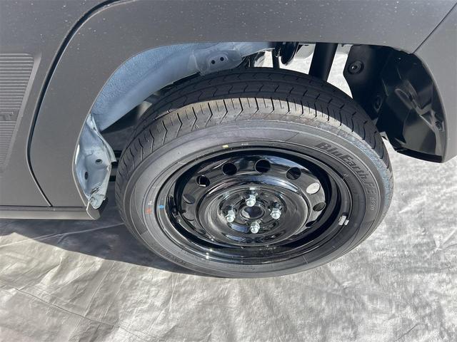 タフト X 4WD 4WD バックカメラ クリアランスソナー レーンアシスト 衝突被害軽減システム オートライト LEDヘッドランプ スマートキー アイドリングストップ 電動格納ミラー サンルーフ CVT(22枚目)