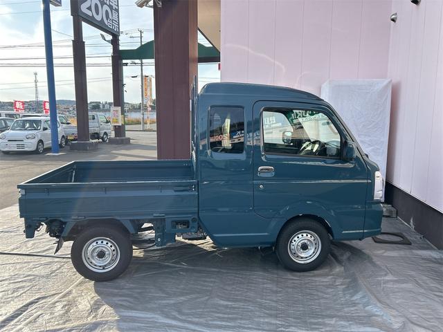 スーパーキャリイ Ｘ　４ＷＤ　軽トラック　ＡＴ　衝突被害軽減システム　クリアランスソナー　レーンアシスト　アイドリングストップ　電動格納ミラー　オートライト　ＥＳＣ　エアコン　パワーウィンドウ（8枚目）