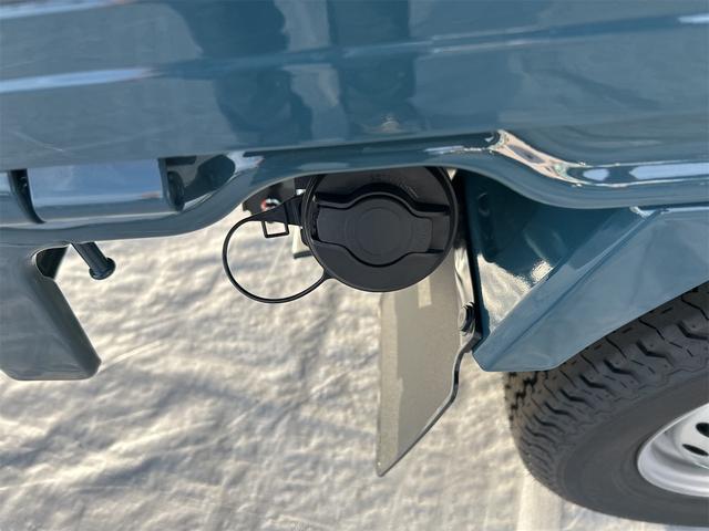 スーパーキャリイ Ｘ　４ＷＤ　軽トラック　ＡＴ　衝突被害軽減システム　クリアランスソナー　レーンアシスト　アイドリングストップ　電動格納ミラー　オートライト　ＥＳＣ　エアコン　パワーウィンドウ（26枚目）