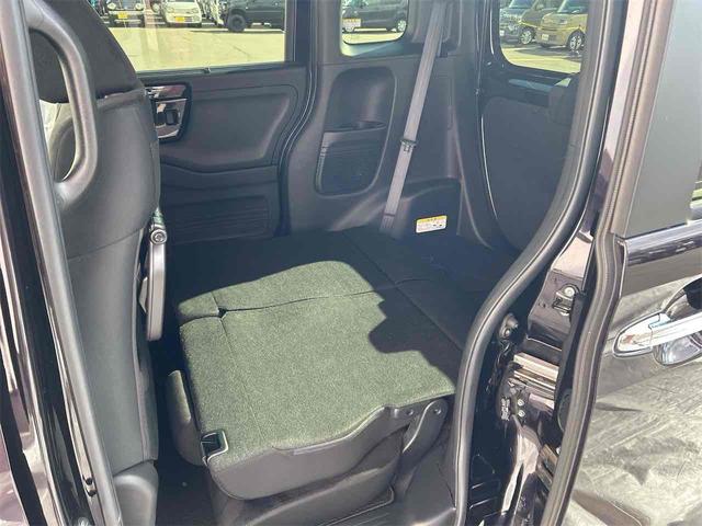 Ｎ－ＢＯＸカスタム Ｌ　ＥＴＣ　バックカメラ　両側スライド・片側電動　ナビ　クリアランスソナー　レーンアシスト　衝突被害軽減システム　オートライト　スマートキー　アイドリングストップ　電動格納ミラー　シートヒーター（32枚目）