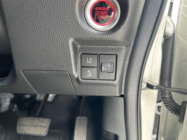 Ｎ－ＢＯＸカスタム Ｌターボ　ＥＴＣ　バックカメラ　両側電動スライドドア　ナビ　クリアランスソナー　オートクルーズコントロール　レーンアシスト　衝突被害軽減システム　オートライト　スマートキー　アイドリングストップ　電動格納ミラー（10枚目）