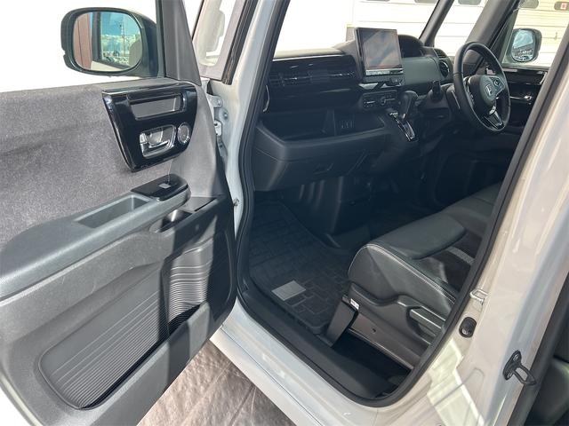 Ｎ－ＢＯＸカスタム Ｌターボ　ＥＴＣ　バックカメラ　両側電動スライドドア　ナビ　クリアランスソナー　オートクルーズコントロール　レーンアシスト　衝突被害軽減システム　オートライト　スマートキー　アイドリングストップ　電動格納ミラー（31枚目）