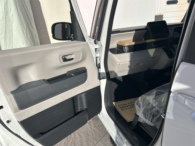 Ｎ－ＢＯＸ ベースグレード　バックカメラ　両側電動スライドドア　クリアランスソナー　オートライト　スマートキー　アイドリングストップ　電動格納ミラー　シートヒーター　ベンチシート　ＣＶＴ　ＥＳＣ　チップアップシート　エアコン（21枚目）