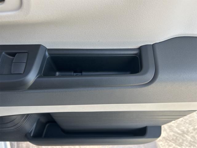 Ｎ－ＢＯＸ ベースグレード　バックカメラ　両側電動スライドドア　クリアランスソナー　オートライト　スマートキー　アイドリングストップ　電動格納ミラー　シートヒーター　ベンチシート　ＣＶＴ　ＥＳＣ　チップアップシート　エアコン（39枚目）