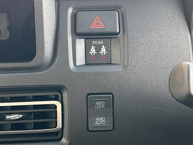 アトレー アトレーデッキバン　４ＷＤ　ＣＶＴ　衝突被害軽減システム　クリアランスソナー　オートクルーズコントロール　両側電動スライドドア　スマートキー　アイドリングストップ　電動格納ミラー　オートライト　ＥＳＣ　エアコン（10枚目）