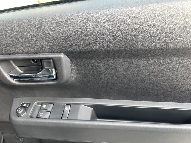 アトレー アトレーデッキバン　４ＷＤ　ＣＶＴ　衝突被害軽減システム　クリアランスソナー　オートクルーズコントロール　両側電動スライドドア　スマートキー　アイドリングストップ　電動格納ミラー　オートライト　ＥＳＣ　エアコン（12枚目）