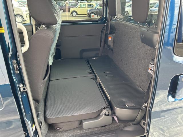 アトレー アトレーデッキバン　４ＷＤ　ＣＶＴ　衝突被害軽減システム　クリアランスソナー　オートクルーズコントロール　両側電動スライドドア　スマートキー　アイドリングストップ　電動格納ミラー　オートライト　ＥＳＣ　エアコン（28枚目）