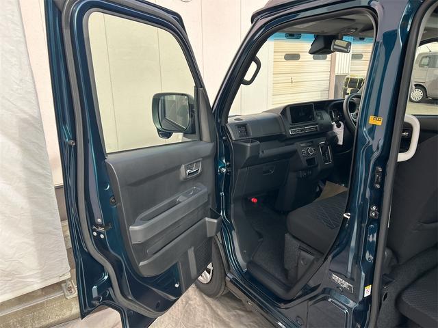 アトレー アトレーデッキバン　４ＷＤ　ＣＶＴ　衝突被害軽減システム　クリアランスソナー　オートクルーズコントロール　両側電動スライドドア　スマートキー　アイドリングストップ　電動格納ミラー　オートライト　ＥＳＣ　エアコン（29枚目）