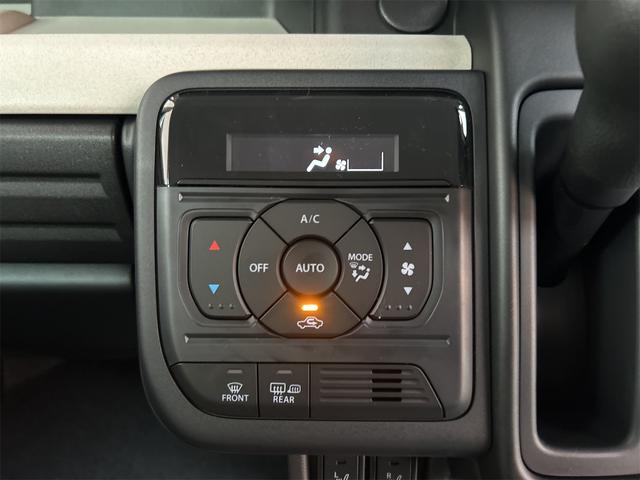 スペーシア ハイブリッドＧ　両側スライドドア　クリアランスソナー　オートライト　スマートキー　アイドリングストップ　電動格納ミラー　シートヒーター　ベンチシート　ＣＶＴ　ＡＢＳ　ＥＳＣ　エアコン　パワーステアリング（8枚目）